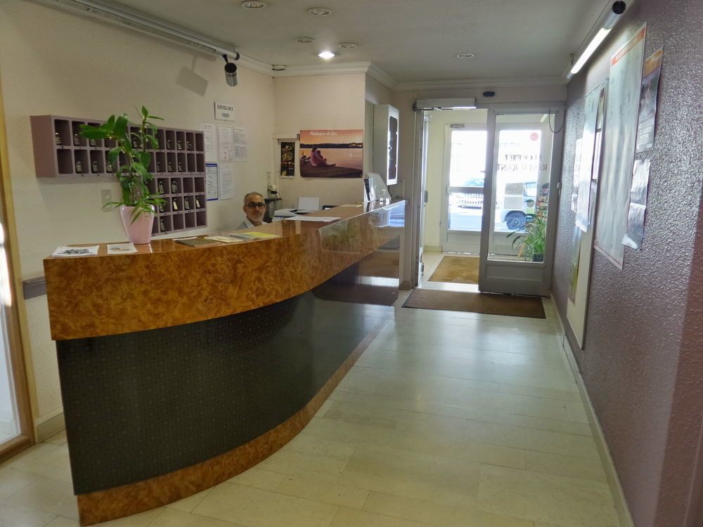 Jura Hotel Restaurant Le Panoramic Saint-Claude Bagian luar foto